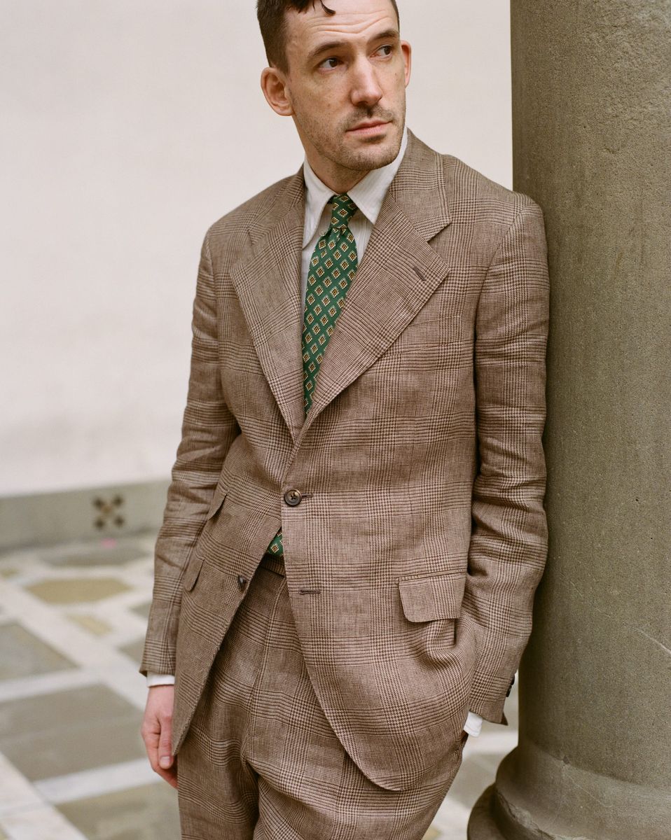 Drakes: The Gentleman's Toolkit for Enduring Style